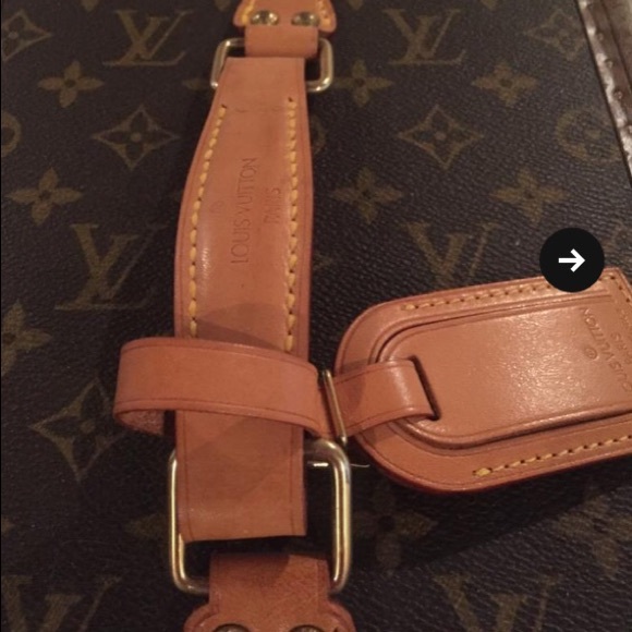 Louis Vuitton - Picture 8 of 8